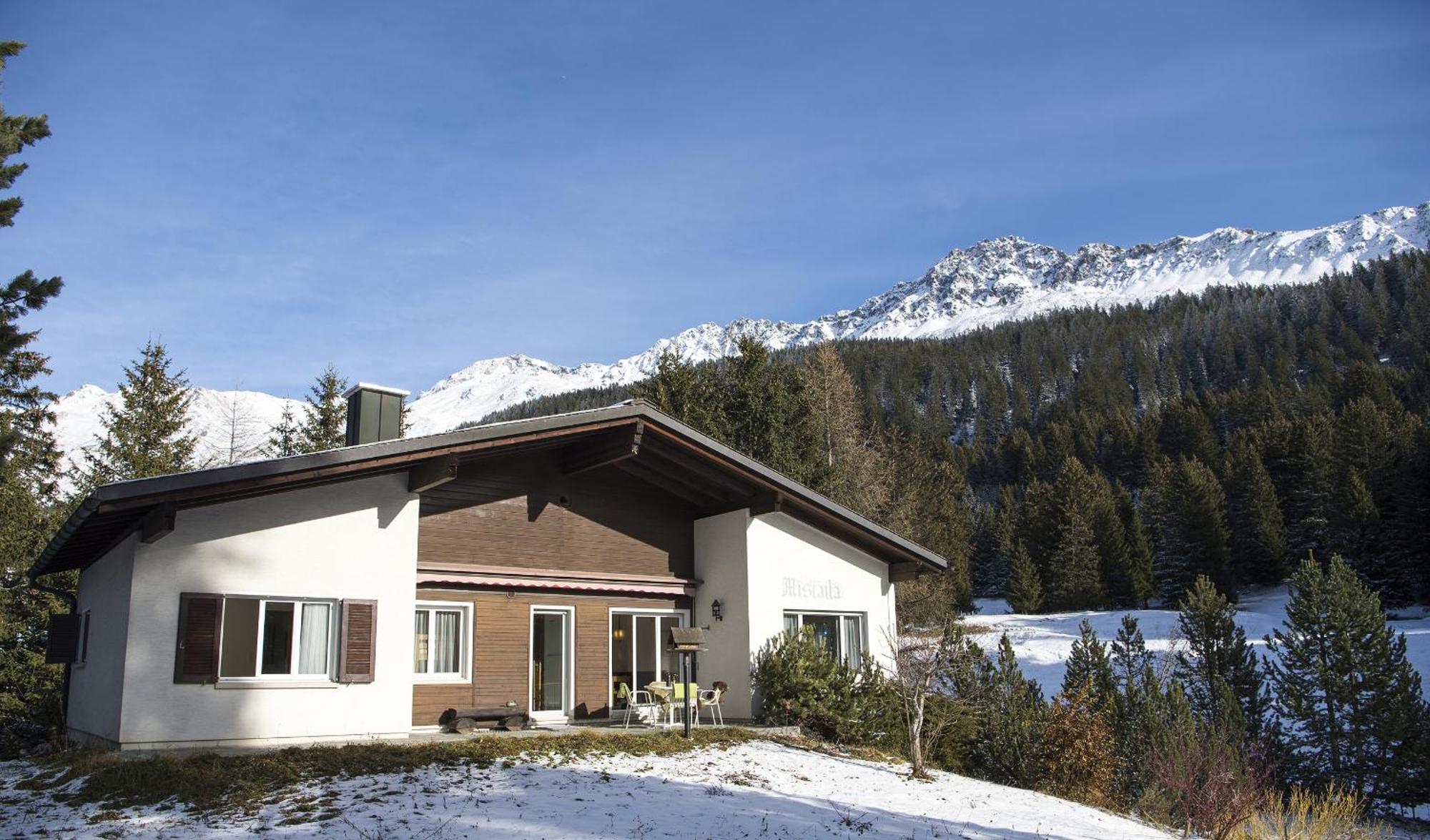 Ferienwohnung Mistaila Mit Garten Fuer 6 Personen Lenzerheide فالبيلا المظهر الخارجي الصورة